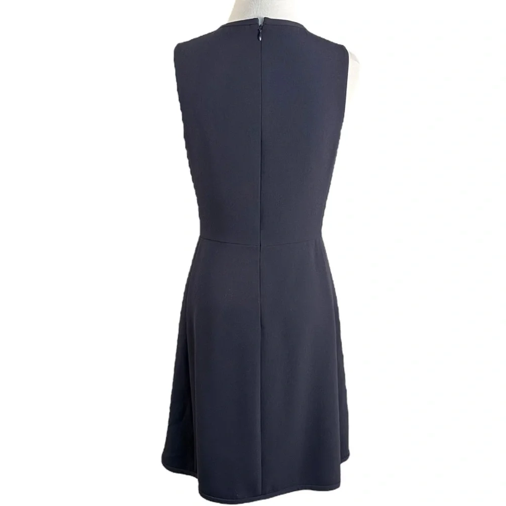 Tory Burch Sleeveless Erin Crepe Dress in Classic Navy Size 2 Preppy Corporate